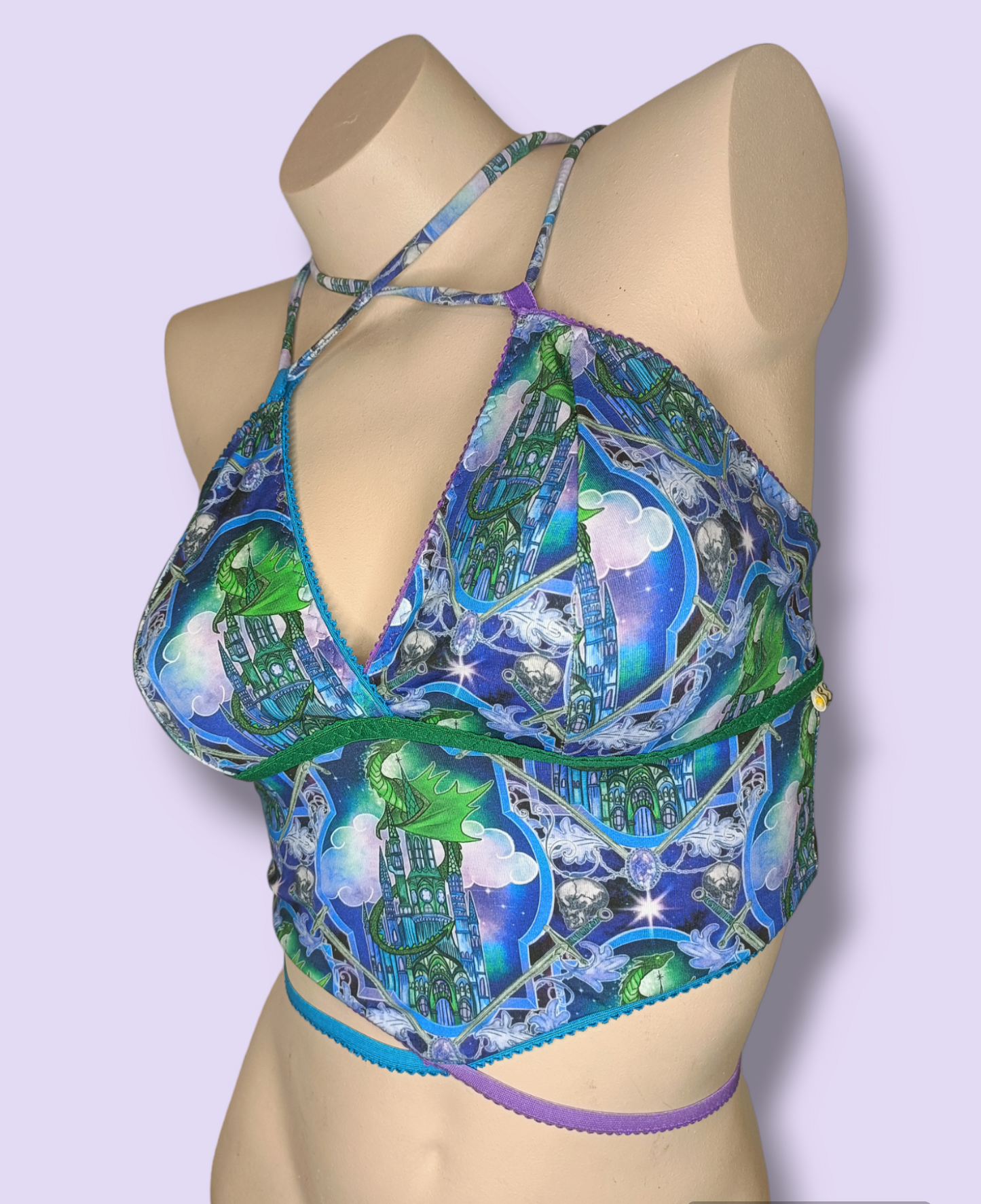 Draken kasteel goddess Custom