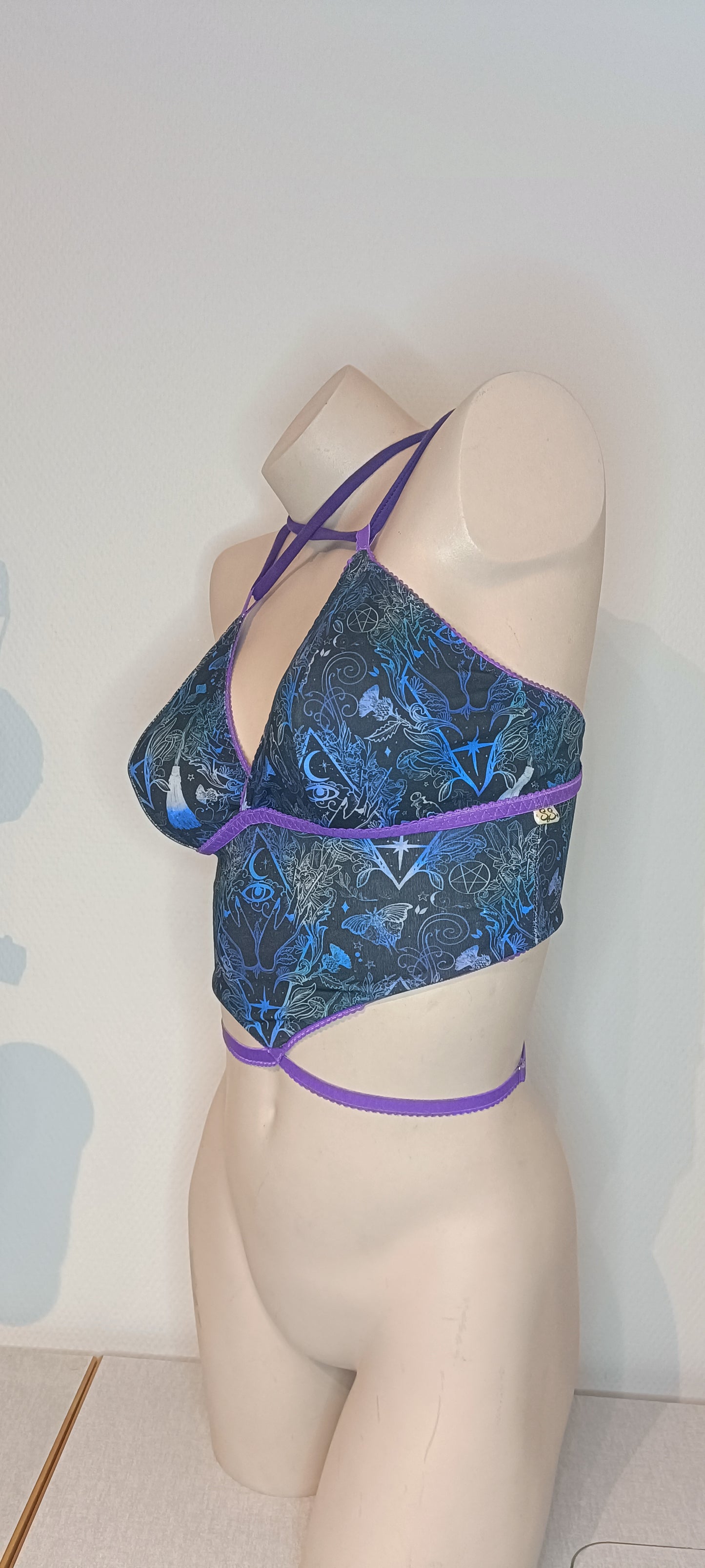 Witches goddess Custom